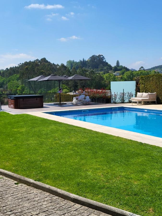 Villa Moura - Pool & Jacuzzi Povoa de Lanhoso Exterior photo